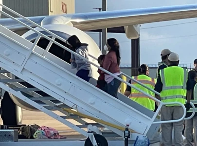 self deportees to get 1k us stipend self deportees to get 1k us stipend