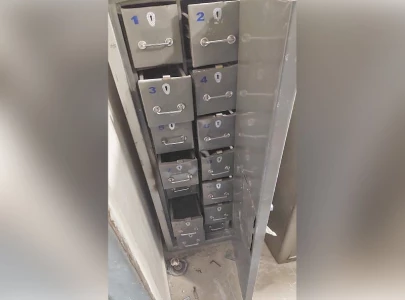 guard abets eid break bank heist guard abets eid break bank heist