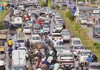 model roads to nurture lane discipline