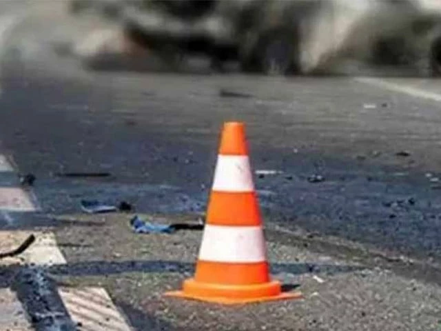 two killed 7 injured in separate road crashes two killed 7 injured in separate road crashes