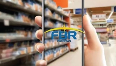 although the state minister did not give any target for the first year he voiced hope that a majority of 3 5 million traders would opt for the new scheme photo file