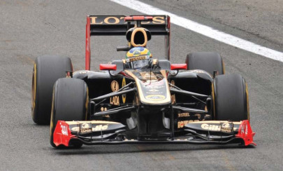 formula one renault encouraged by senna debut