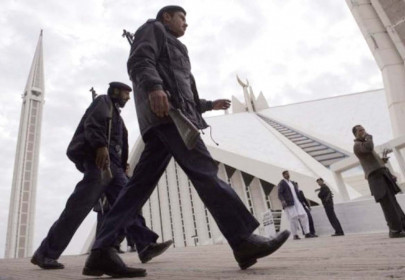 unsung heroes no regard for policemen on eid duty
