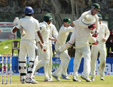 harris leads australia s winning start