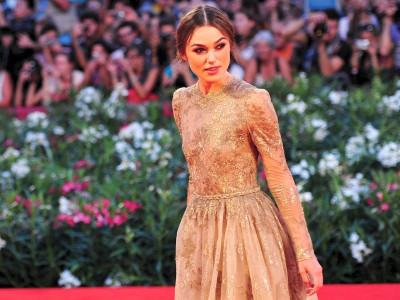 crazy knightley stars in a psychological thriller crazy knightley stars in a psychological thriller