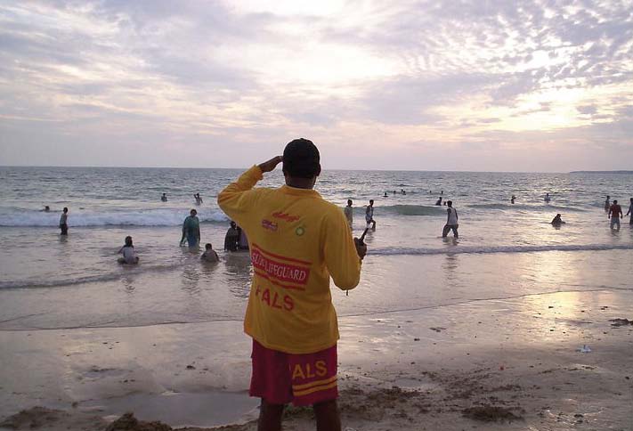 karachi s lifeguards charity helps out struggling volunteers swimming against the tide