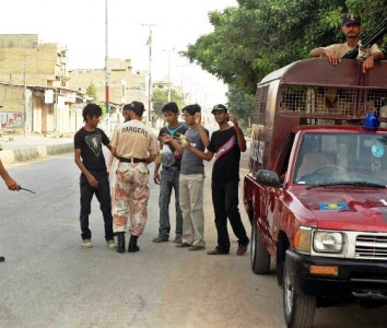 karachi operation while hundreds released after raids police net big suspects