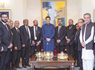 imran eyes clear majority in polls imran eyes clear majority in polls