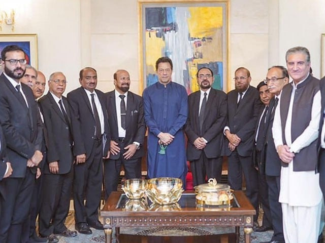 pakistan tehreek e insaf chairman imran khan meeting delegation of retired session judges at lahore s zaman park on march 29 2023 photo facebook imran khan pakistan tehreek e insaf chairman imran khan meeting delegation of retired session judges at lahore s zaman park on march 29 2023 photo facebook imran khan