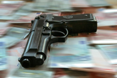 karachi businessmen back off for fear of gangs karachi businessmen back off for fear of gangs