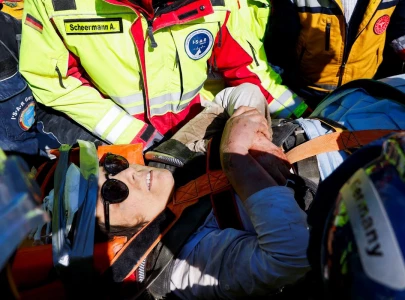 woman rescued after surviving 104 hours under turkey quake rubble