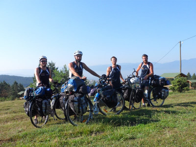 ride2rescue around the world on two wheels