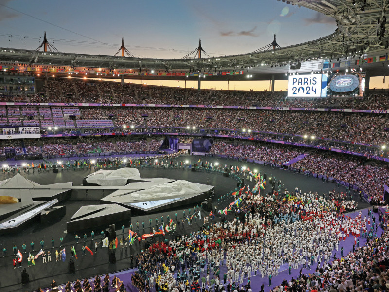 athletes participate in the closing ceremony of olympic games at stade de france saint denis photo reuters