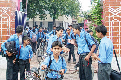 spraying time shahbaz orders schools closed for 10 days spraying time shahbaz orders schools closed for 10 days