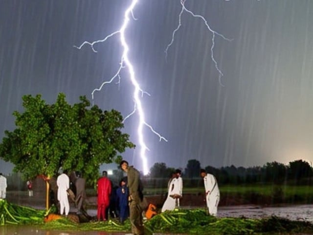 Storms and lightning kill three, injure two in Narowal
