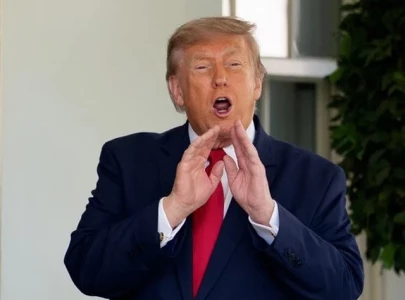trump backs down from hormuz transit fee trump backs down from hormuz transit fee