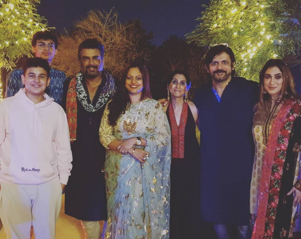 faisal kapadia celebrates diwali with sonu nigam faisal kapadia celebrates diwali with sonu nigam