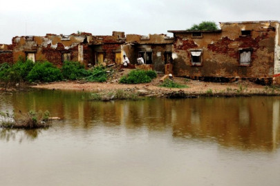 sindh floods aid agencies call for urgent donations