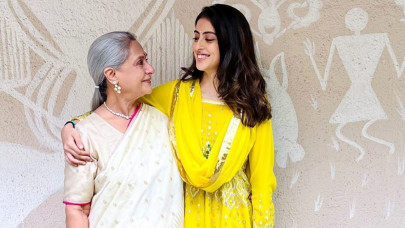 navya can have child without marriage jaya bachchan advises guilt free physical relationships navya can have child without marriage jaya bachchan advises guilt free physical relationships