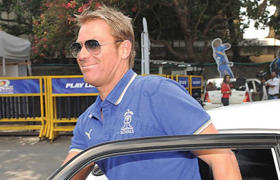 cricket warne set to make a return