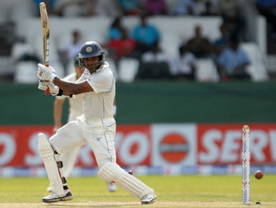 sl strong after hussey s master class