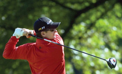 golf rose seizes four stroke lead