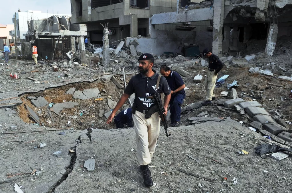 twitter alert fear loathing over dha blast twitter alert fear loathing over dha blast