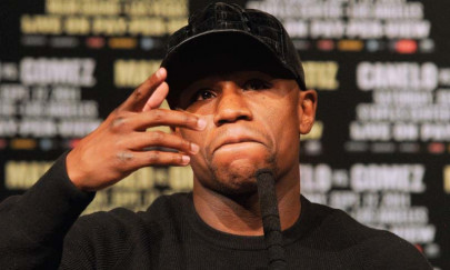 boxing mayweather refuses to apologise