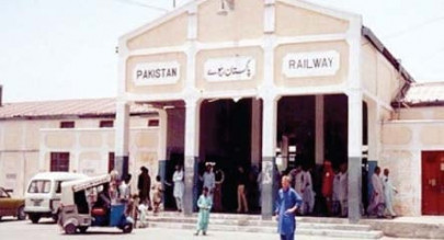 railways employees not paid for a month