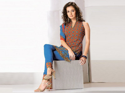 meet dia mirza the director meet dia mirza the director