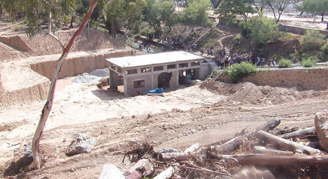 anti encroachment drive president puts together team to remove settlements on river indus anti encroachment drive president puts together team to remove settlements on river indus