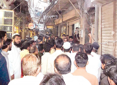 mother of all thefts thieves clean workshop take jewellery worth rs120m