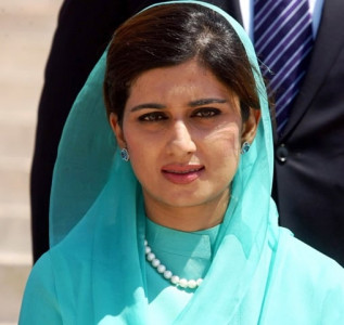 gilani directs khar to forcefully project pakistan s case at unga