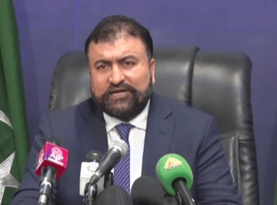 govt firms up action plan for aliens govt firms up action plan for aliens