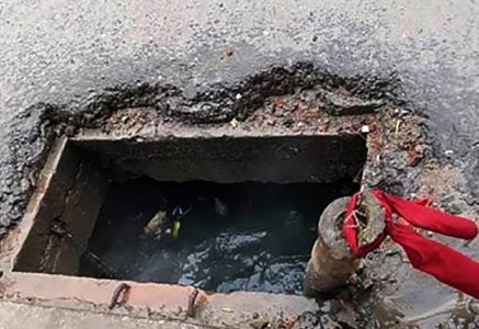 lidless manholes gaping death traps lidless manholes gaping death traps