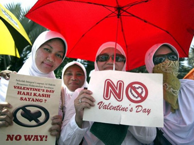 dear indonesia rejecting the condomisation of society is not the solution