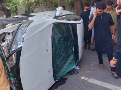 at least 25 perish in punjab road mishaps over two eid days