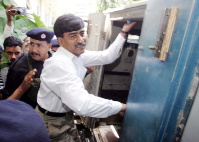 mqm pressure extended afaq detention says mqm h