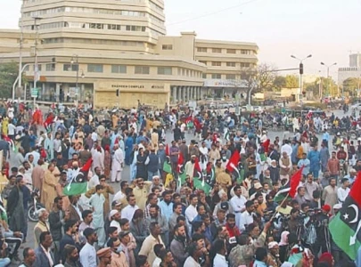 lyari residents protest prolonged unannounced power outages lyari residents protest prolonged unannounced power outages