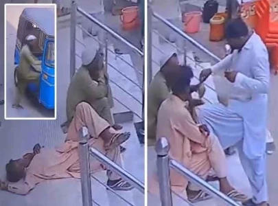 watch rickshaw driver drugged and robbed by passenger in karachi watch rickshaw driver drugged and robbed by passenger in karachi