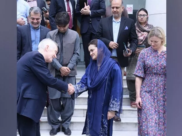 senior minister punjab maryam aurangzeb met with a high level delegation led by sir michael barber photo express senior minister punjab maryam aurangzeb met with a high level delegation led by sir michael barber photo express