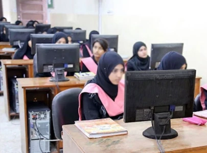 govt to establish emerging technology centres in 350 schools govt to establish emerging technology centres in 350 schools