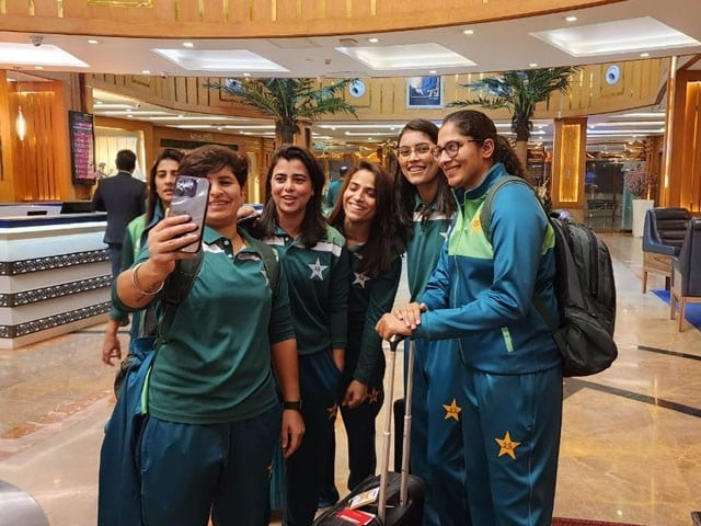 women s t20 asia cup pakistan s 15 member cricket team arrives in sri lanka