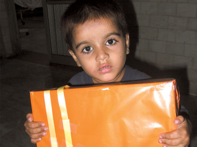 positive pakistanis out of the box positive pakistanis out of the box