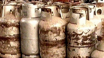 lng importers gas companies to charge transportation fee