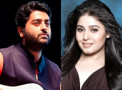 why is arijit singh still crushing the music game sunidhi chauhan dishes details