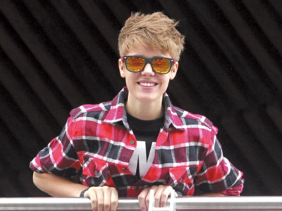 under the mistletoe bieber confirms collaboration with carey under the mistletoe bieber confirms collaboration with carey