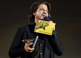 shah rukh khan steals the show at locarno film festival