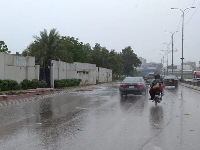 rain lashes several districts rain lashes several districts