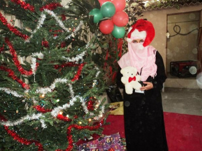 hijab santa and the christmas spirit